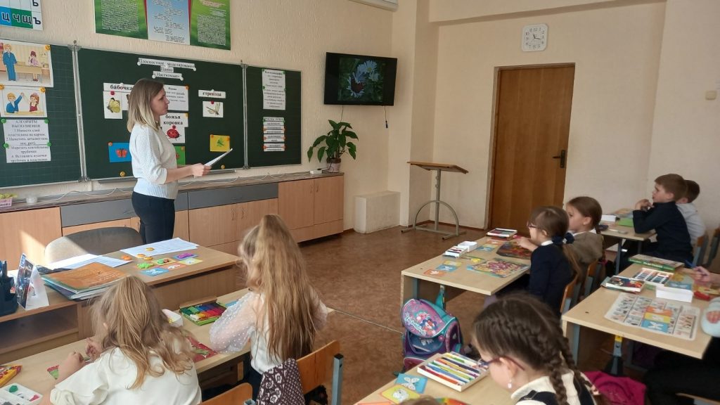 Кто любит трудиться, тому без дела не сидится.
