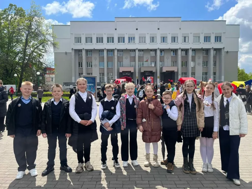 ♥️«Красный крест — символ милосердия и единства во имя мира.