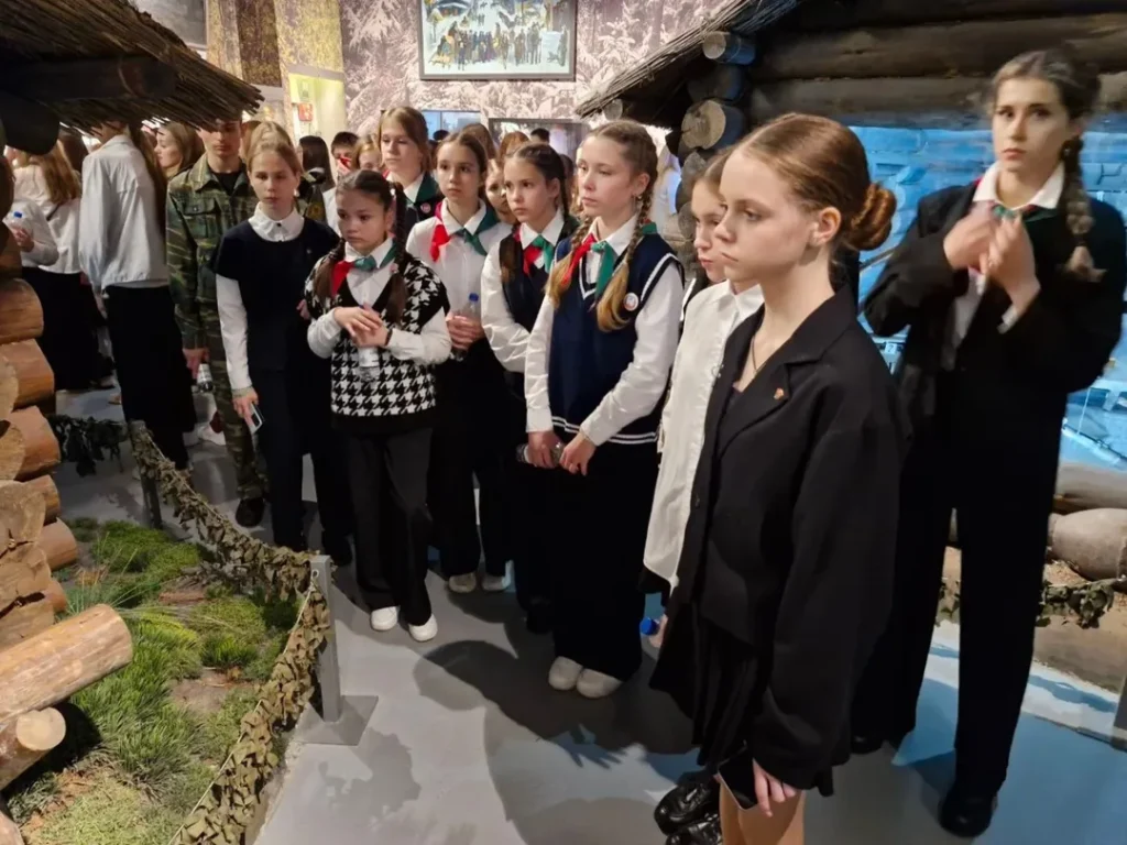 «Детства мирная страна»