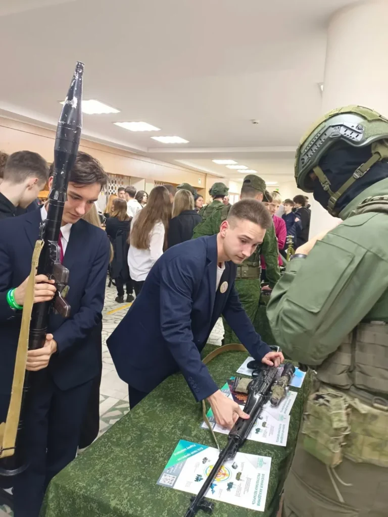 SnapInsta.to_569561378_18143633947441030_1607350629943048320_n