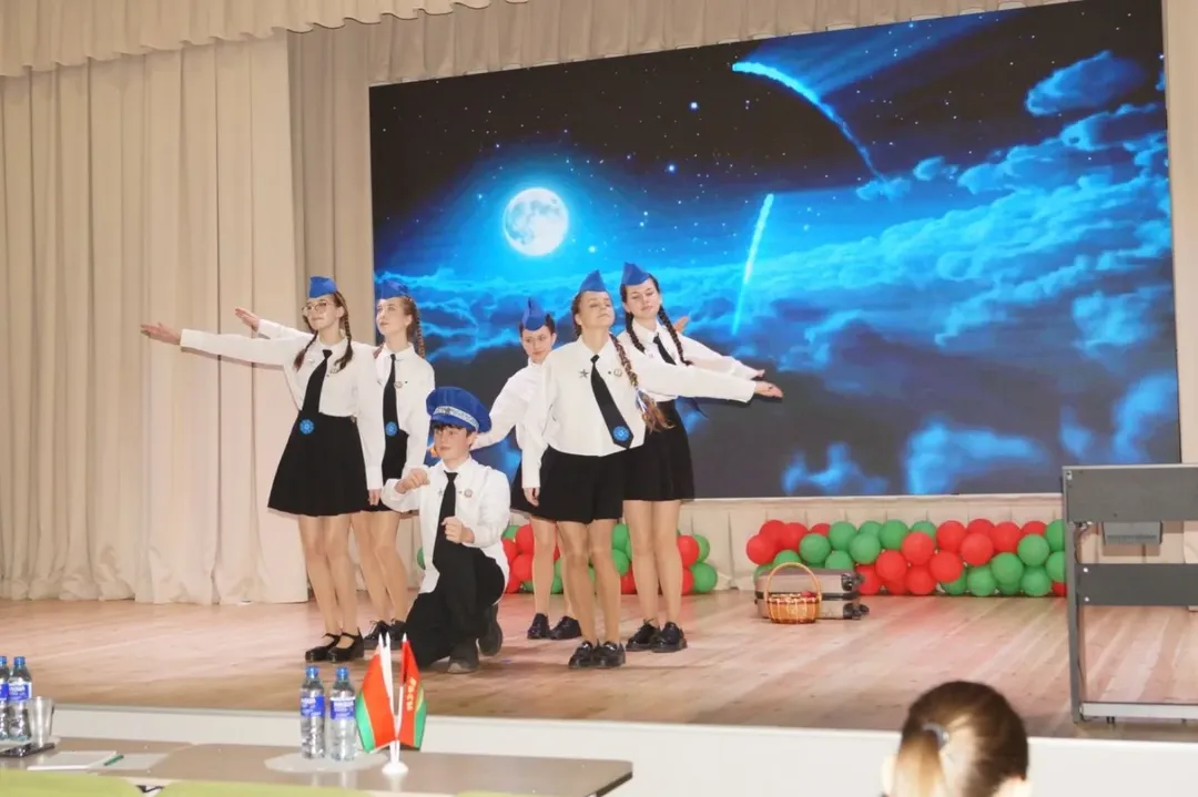 SnapInsta.to_582424334_18147283546441030_2032653041601572305_n